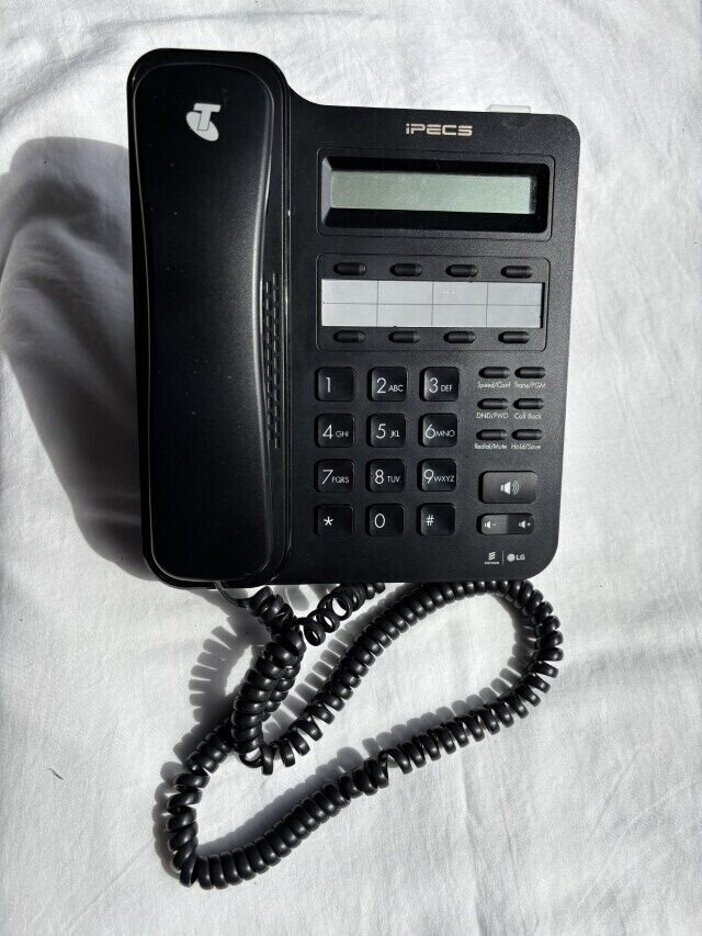 Ericsson LG iPECS LDP-9208D Digital Office Phone Handset Business Telephone