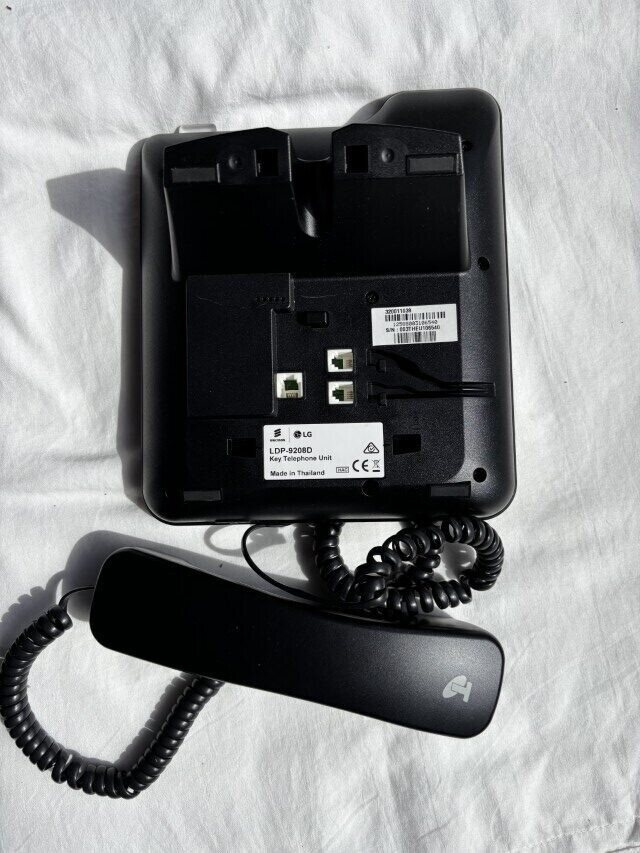 Ericsson LG iPECS LDP-9208D Digital Office Phone Handset Business Telephone