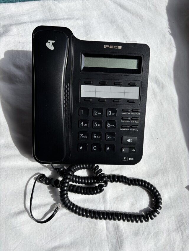 Ericsson LG iPECS LDP-9208D Digital Office Phone Handset Business Telephone