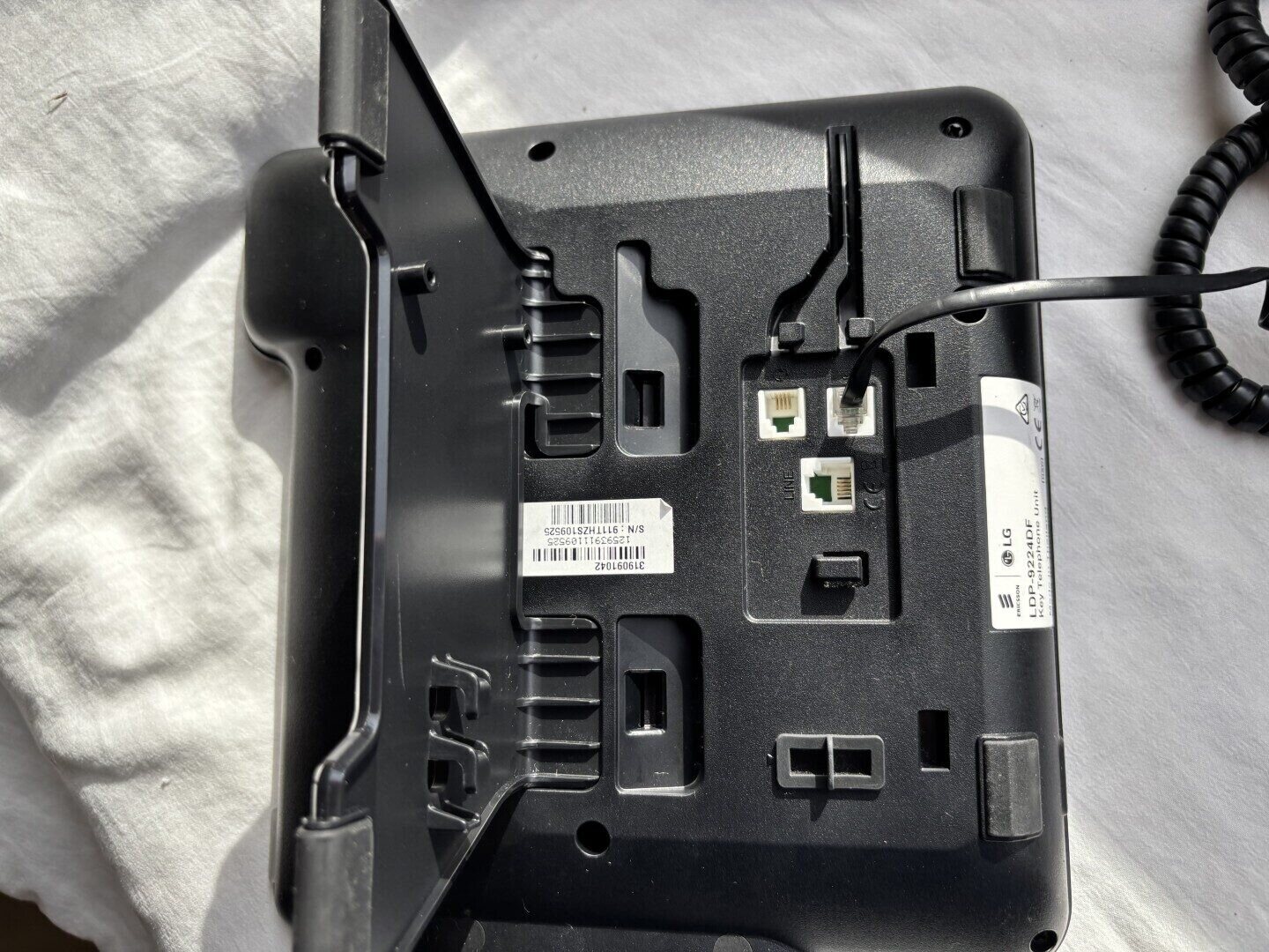 LG Ericsson iPECS LDP-9224DF Digital Business Office Phone Handset