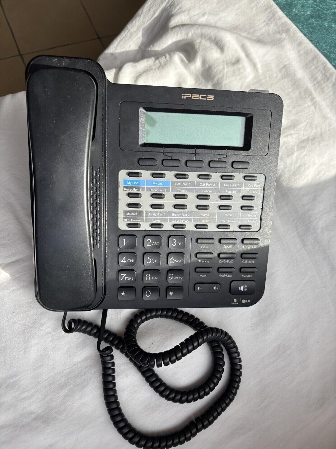 LG Ericsson iPECS LDP-9224DF Digital Business Office Phone Handset