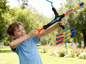 Keezi Kids Bow & Arrow Set Outdoor Sport Game Archery Toys 6 Arrows Children