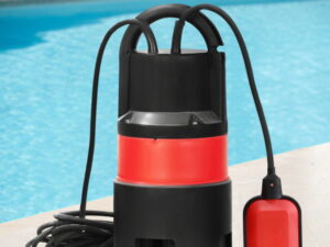 Giantz 750W Water Pump Dirty Submersible Sump Swim Pool Flooding Pond Clean