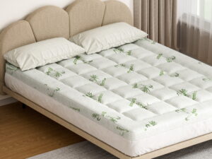 Giselle Bedding Pillowtop Mattress Topper 7.5cm Thick Bamboo Pad for Back Pain