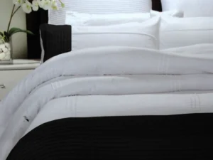 Pintuck Black Quilt Cover Set Single