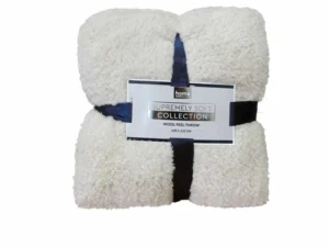 Soft Woollen Feel Throw Rug/Blanket Cream