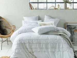 Accessorize Tassel Quilt Cover Set White King