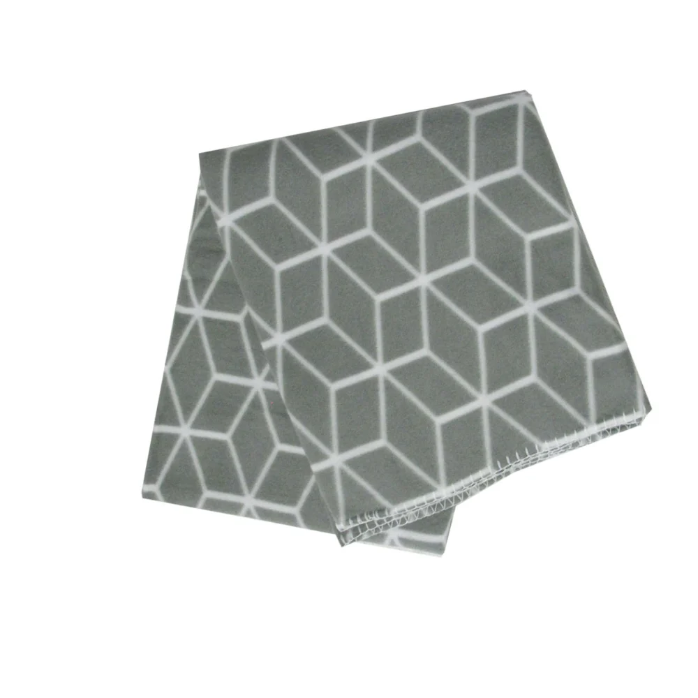 Tiling 175GSM Geometric Pattern Printed Polar Fleece Throw Rug 120 x 150cm Grey