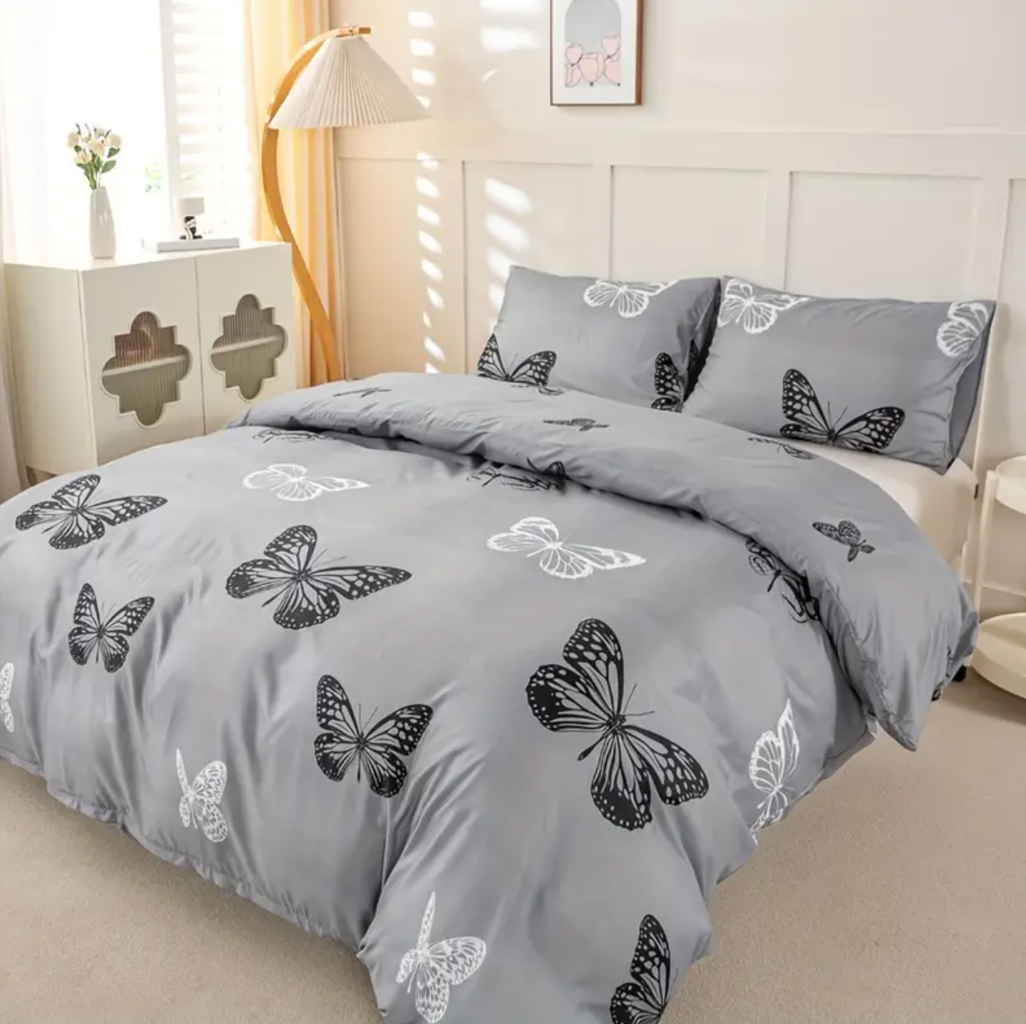 Dreamfields - Mono Papilio Quilt Cover Set - (3pcs, Queen Size)